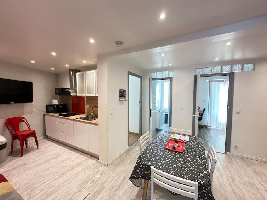 Appartement Avec 4 Chambres Doubles - Proche De La Mer, Des Transports Et De La Promenade Des Anglais Nice Exterior foto
